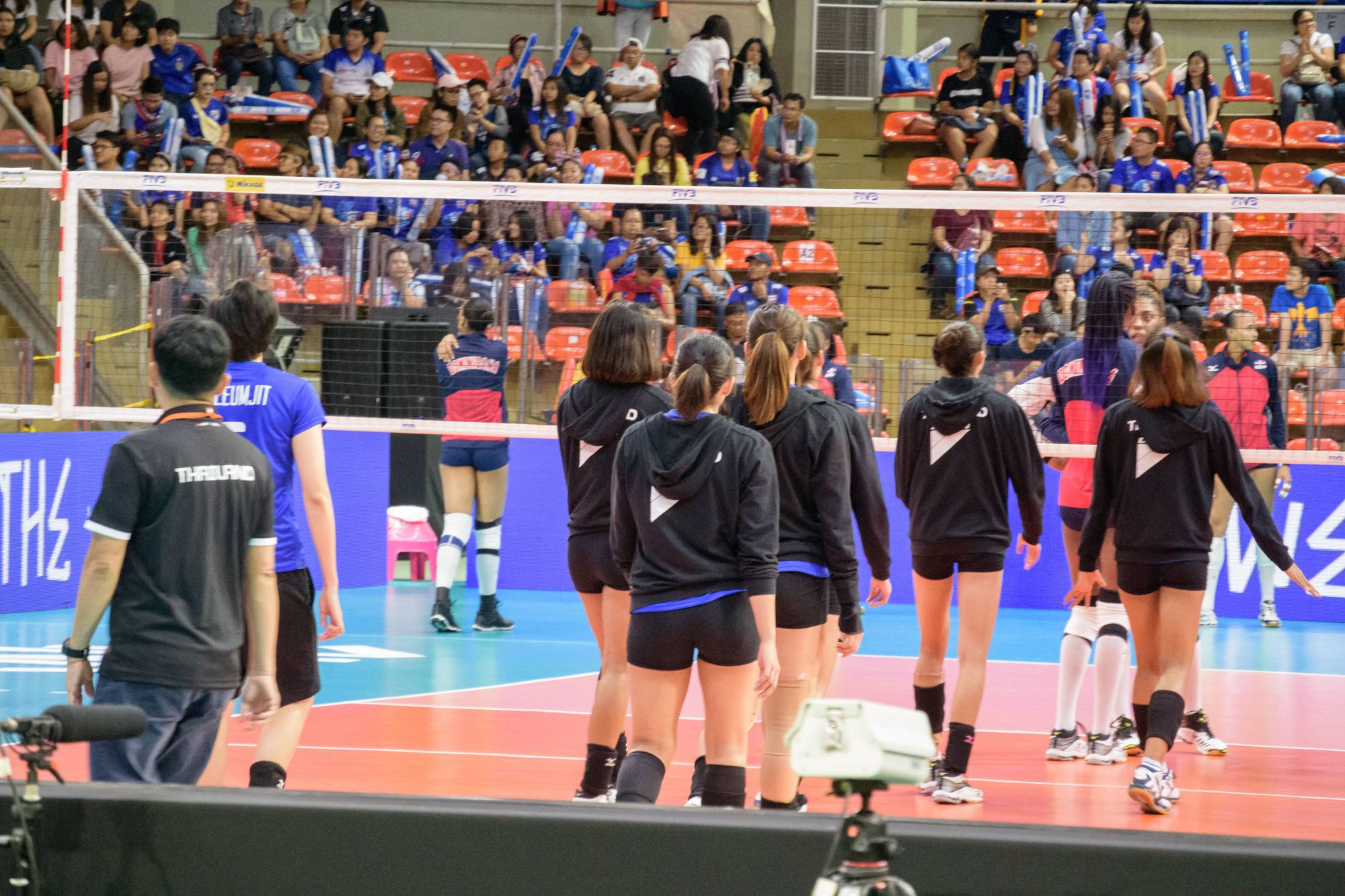 thailand-dominican-bangkok-2018-volleyball-vnl